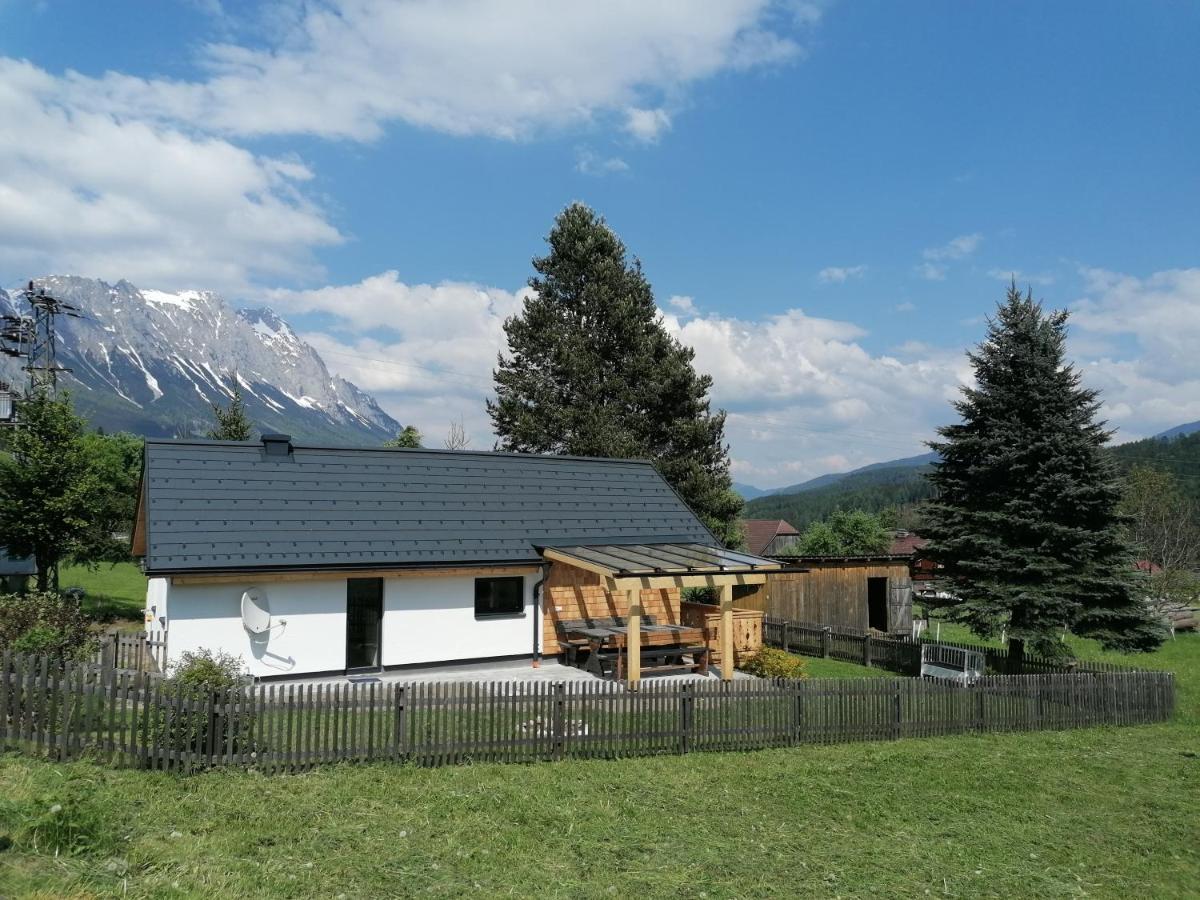 Strausshaus Villa Grobming Exteriör bild
